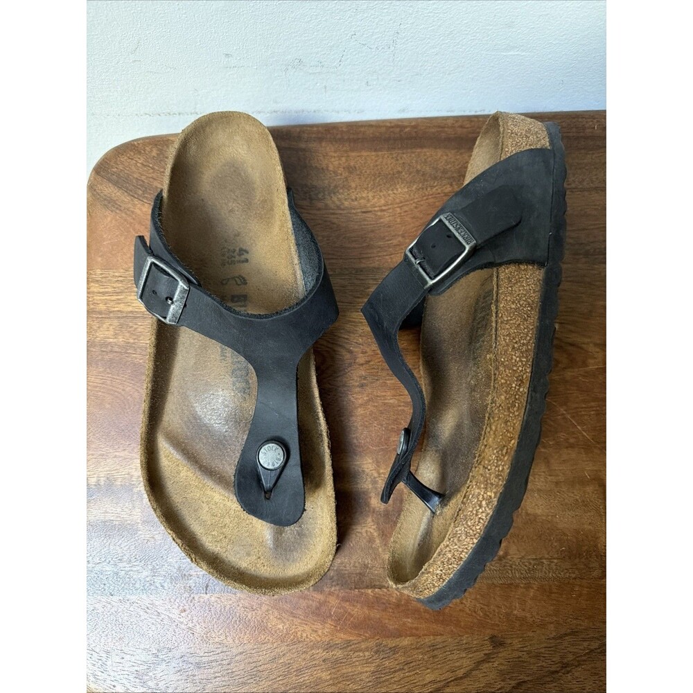 Birkenstock Gizeh Women's Sandal - Black